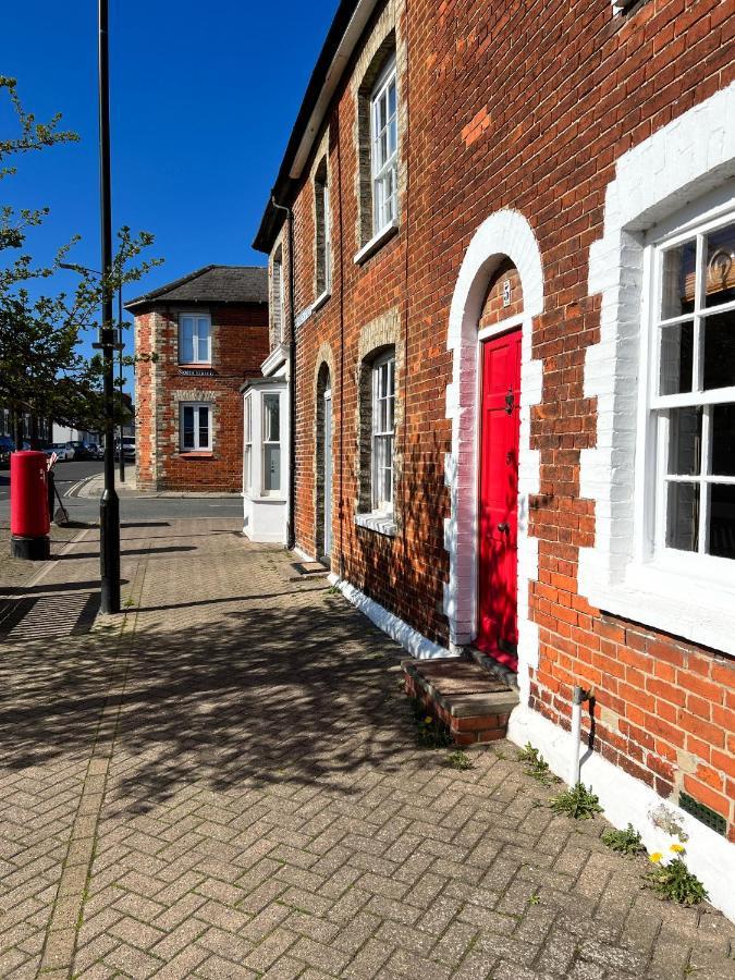 The Tower, 1 Bed 1850'S Tiny House Villa Maldon Luaran gambar